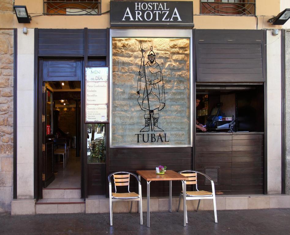 Hostal Arotza ตาฟาลยา ภายนอก รูปภาพ